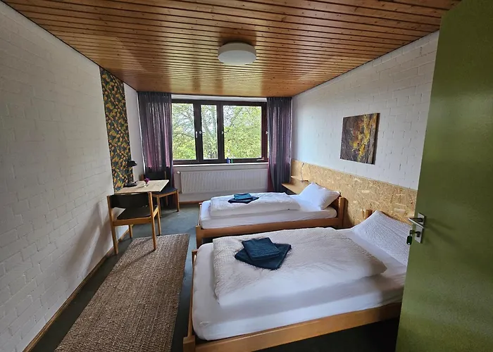 Gaestehaus Am Sternberg Mini-hôtel Gomadingen