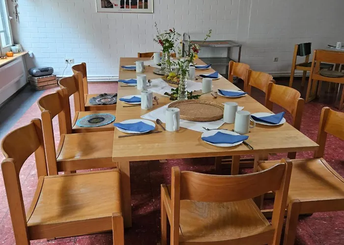 Gaestehaus Am Sternberg Mini-hôtel Gomadingen