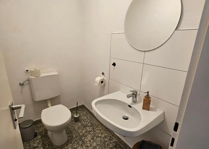 Gaestehaus Am Sternberg Mini-hôtel Gomadingen